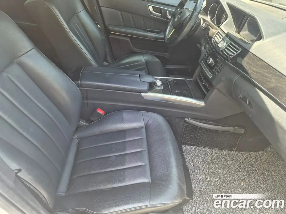 Mercedes-Benz E-Class 2013 2.1 автомат (гидро), фото 5 Mercedes-Benz E-Class 2013 2.1 автомат (гидро), фото 5
