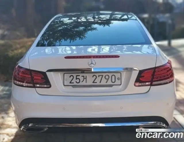 Mercedes-Benz E-Class 2014 2.0 автомат (гидро), миниатюра 2