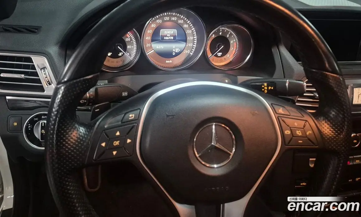 Mercedes-Benz E-Class 2014 2.0 автомат (гидро), фото 11