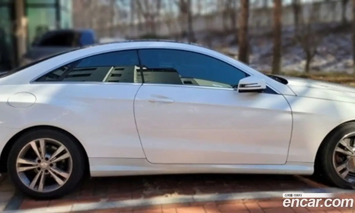 Mercedes-Benz E-Class 2014 2.0 автомат (гидро), фото 3