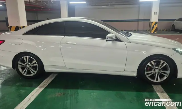 Mercedes-Benz E-Class 2014 2.0 автомат (гидро), миниатюра 7