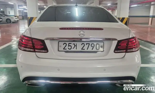 Mercedes-Benz E-Class 2014 2.0 автомат (гидро), миниатюра 8