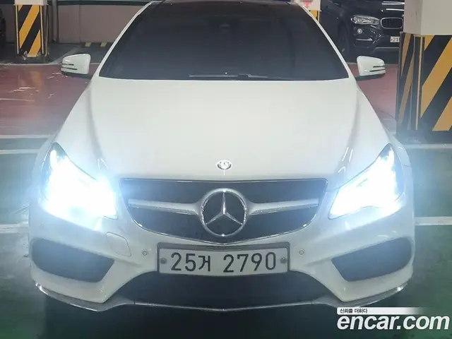 Mercedes-Benz E-Class 2014 2.0 автомат (гидро), миниатюра 9