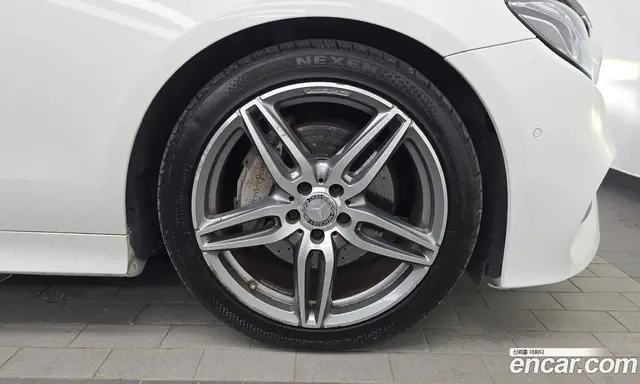 Mercedes-Benz E-Class 2018 1.9 автомат (гидро), миниатюра 7