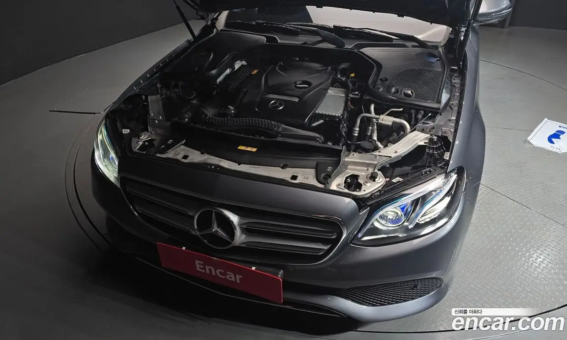 Mercedes-Benz E-Class 2018 2.0 автомат (гидро), фото 6