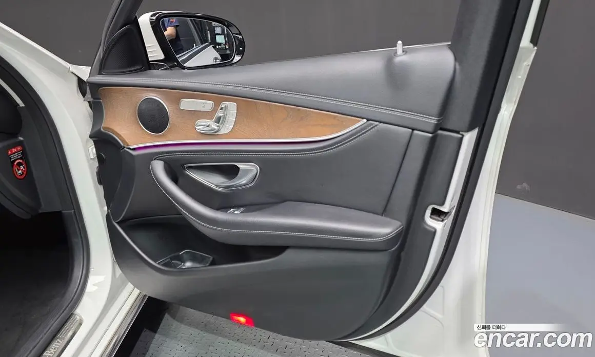 Mercedes-Benz E-Class 2019 1.9 автомат (гидро), фото 14