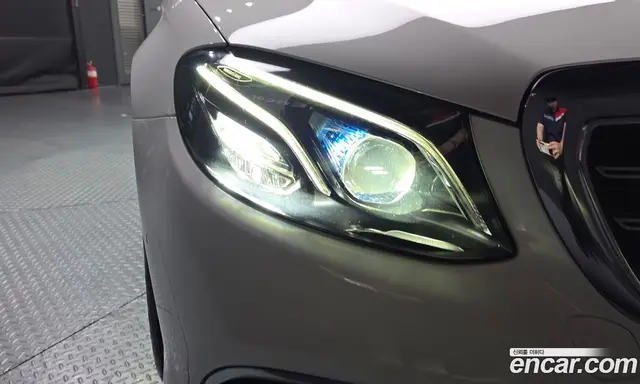 Mercedes-Benz E-Class 2019 1.9 автомат (гидро), миниатюра 8
