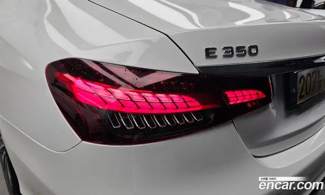 Mercedes-Benz E-Class 2022 2.0 автомат (гидро), миниатюра 9 Mercedes-Benz E-Class 2022 2.0 автомат (гидро), миниатюра 9