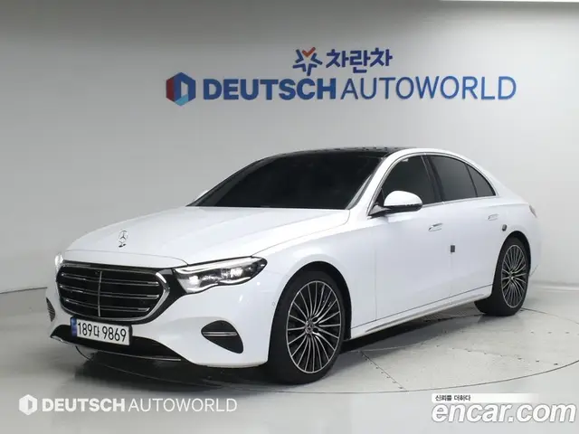Mercedes-Benz E-Class, 2024, 49 664 км