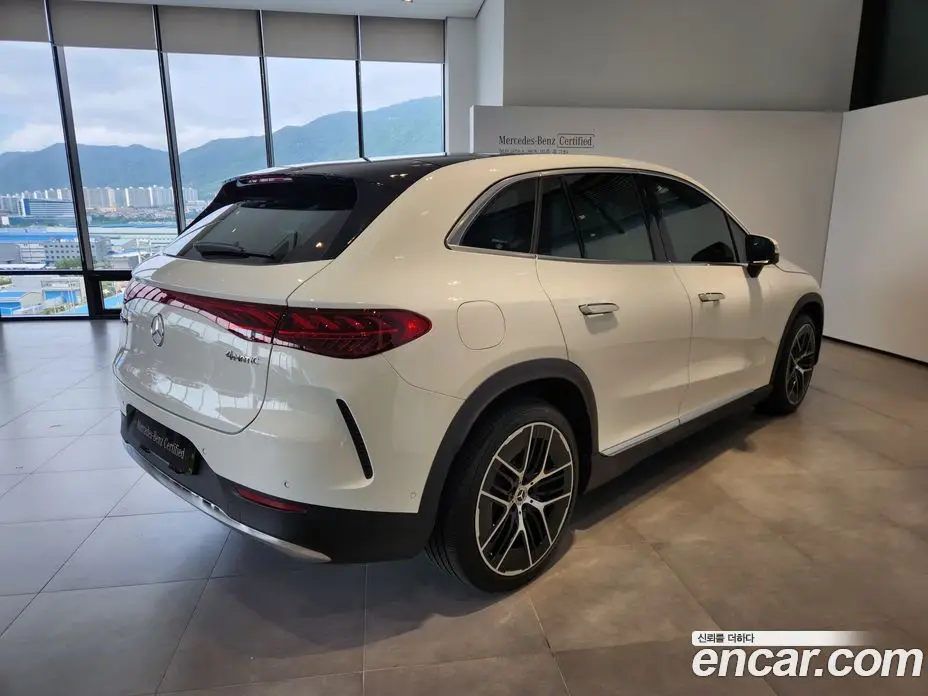 Mercedes-Benz EQE 2025 0.3 автомат (гидро), фото 4