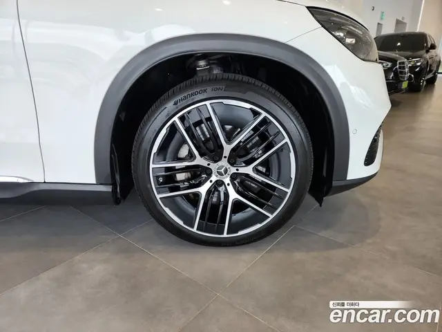 Mercedes-Benz EQE 2025 0.3 автомат (гидро), миниатюра 5