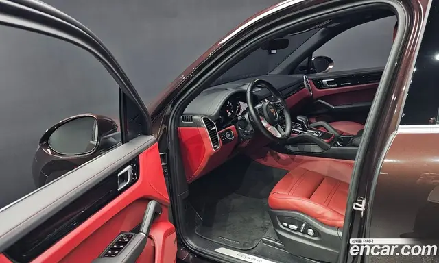 Porsche Cayenne 2019 3.0 автомат (гидро), миниатюра 12