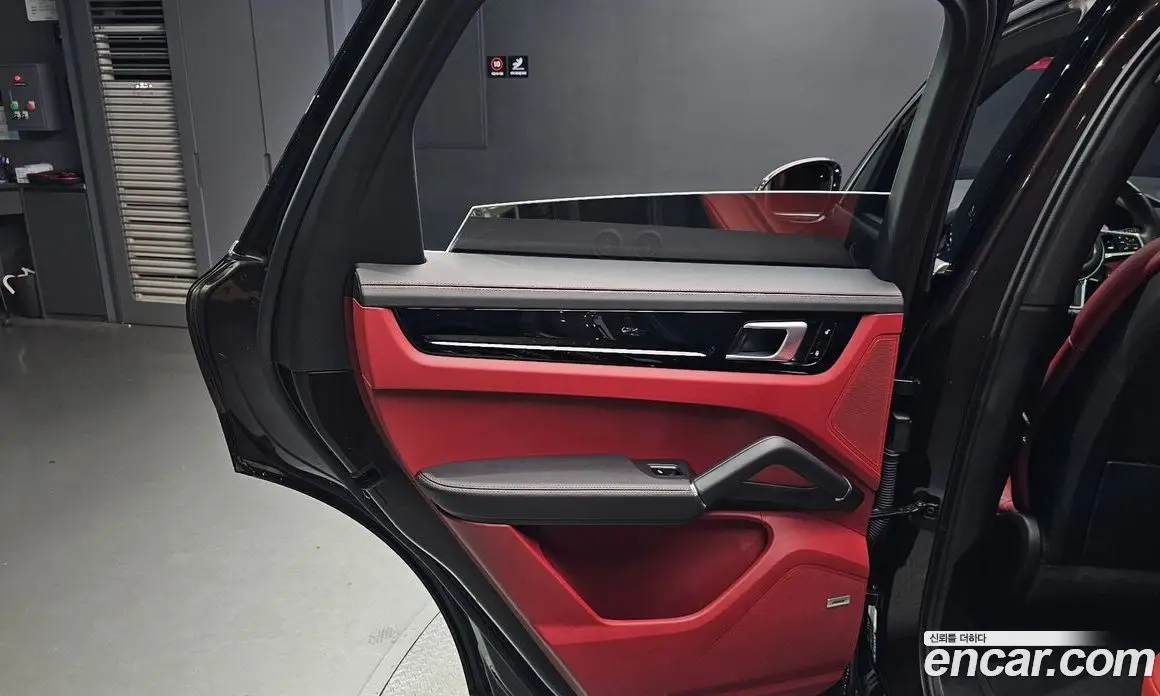 Porsche Cayenne 2019 3.0 автомат (гидро), фото 14