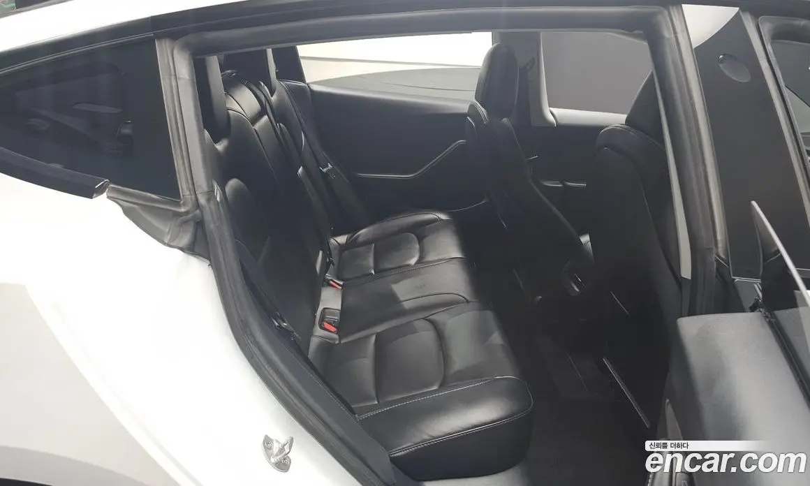 Tesla Model 3 2022 0.2 автомат (гидро), фото 17 Tesla Model 3 2022 0.2 автомат (гидро), фото 17