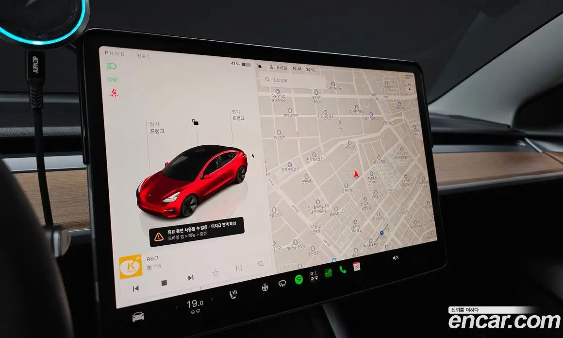 Tesla Model 3 2022 0.2 автомат (гидро), фото 20 Tesla Model 3 2022 0.2 автомат (гидро), фото 20