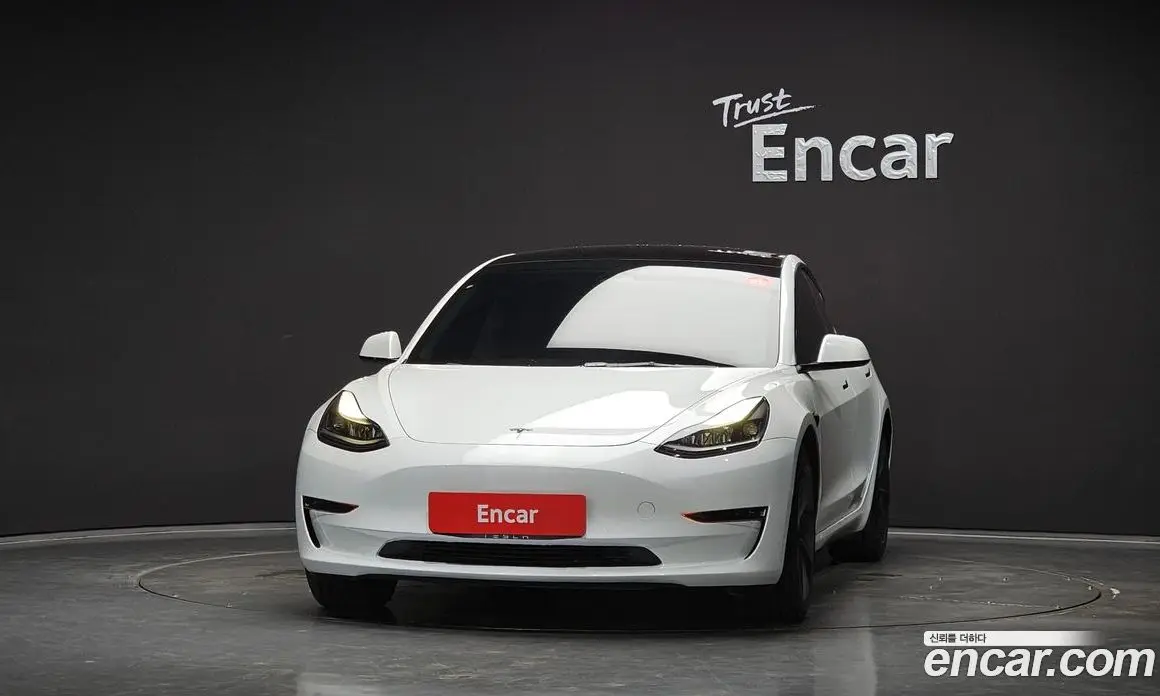 Tesla Model 3 2022 0.2 автомат (гидро), фото 3 Tesla Model 3 2022 0.2 автомат (гидро), фото 3