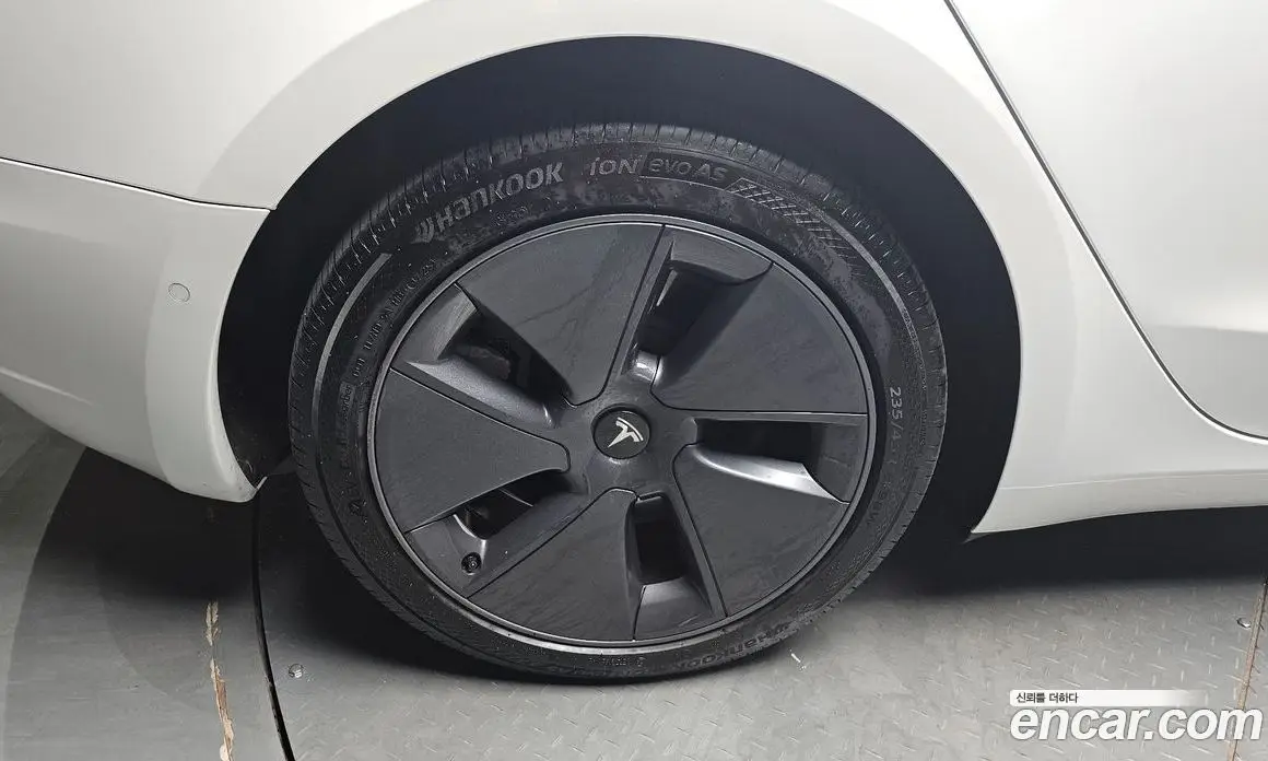 Tesla Model 3 2022 0.2 автомат (гидро), фото 5 Tesla Model 3 2022 0.2 автомат (гидро), фото 5