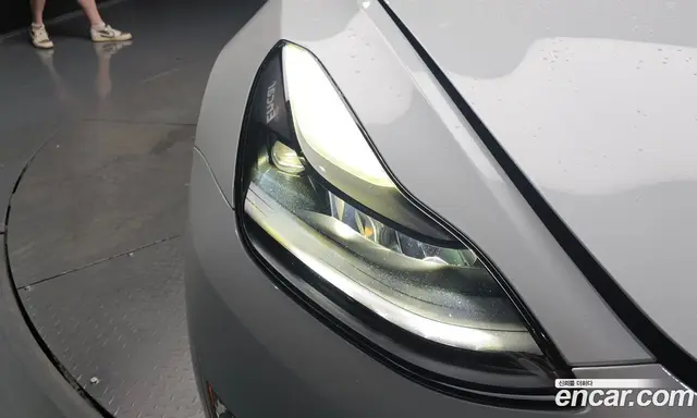 Tesla Model 3 2022 0.2 автомат (гидро), миниатюра 8 Tesla Model 3 2022 0.2 автомат (гидро), миниатюра 8
