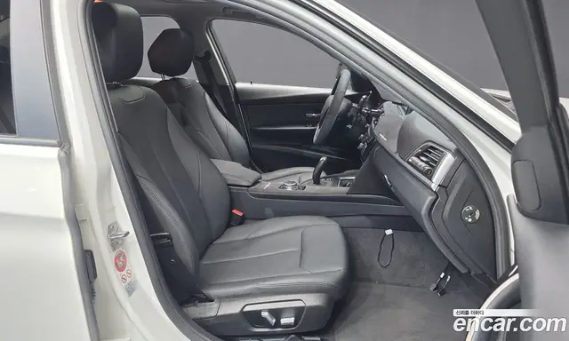 BMW 3 серия 2016 2.0 автомат (гидро), миниатюра 11