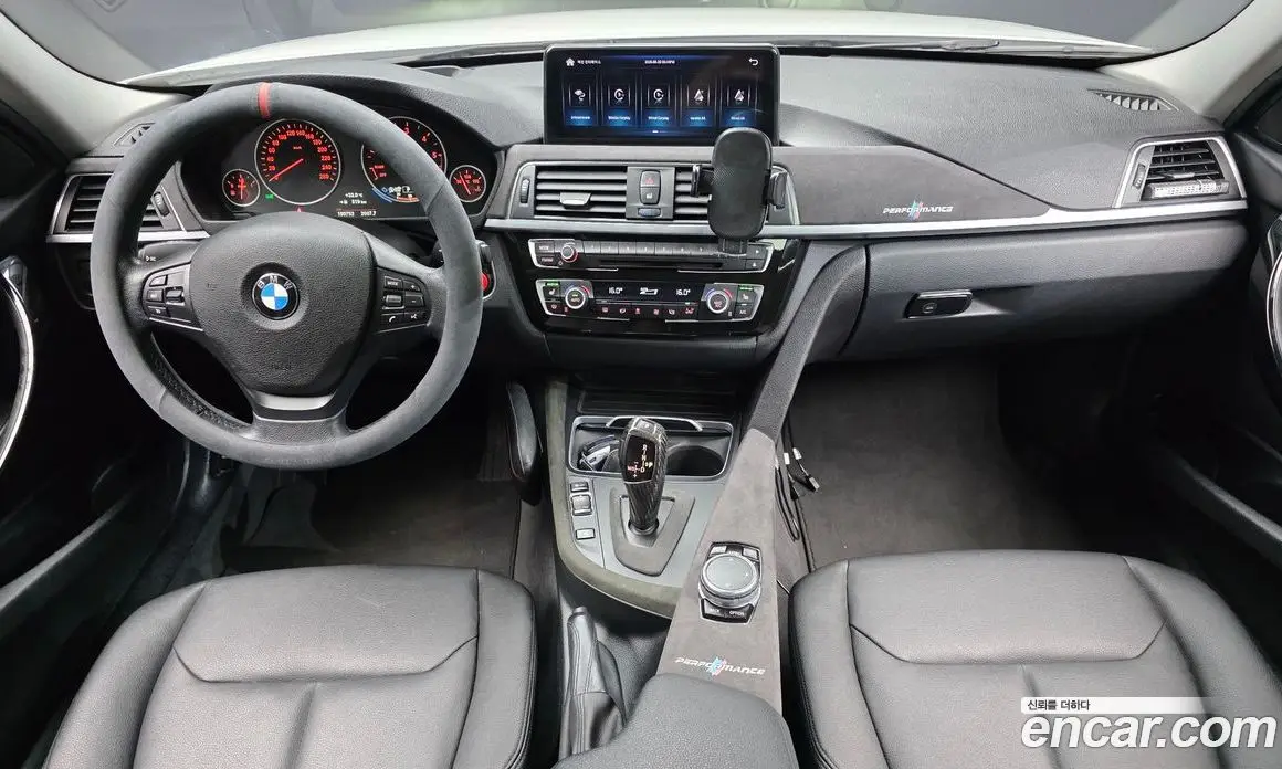 BMW 3 серия 2016 2.0 автомат (гидро), фото 7
