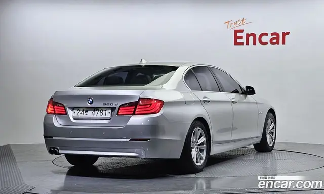 BMW 5 серия 2011 2.0 автомат (гидро), миниатюра 2