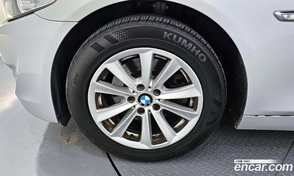 BMW 5 серия 2011 2.0 автомат (гидро), фото 19