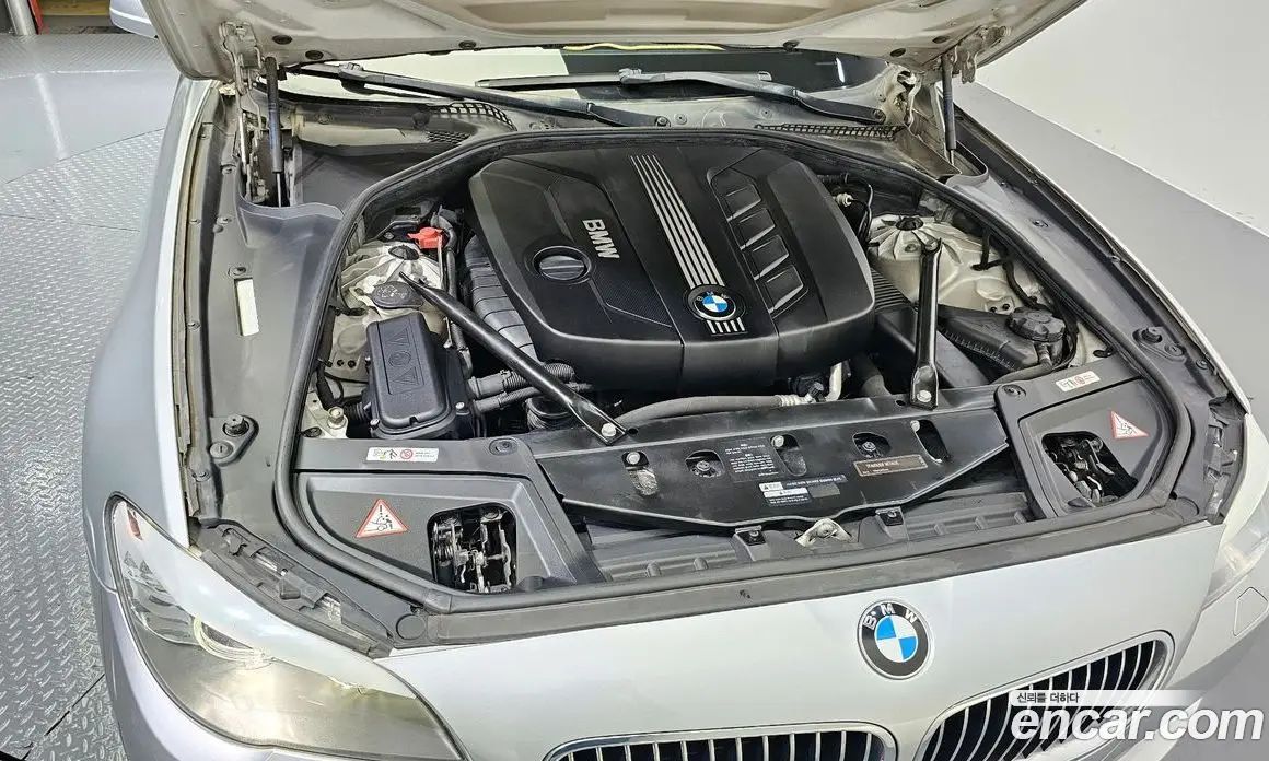BMW 5 серия 2011 2.0 автомат (гидро), фото 6