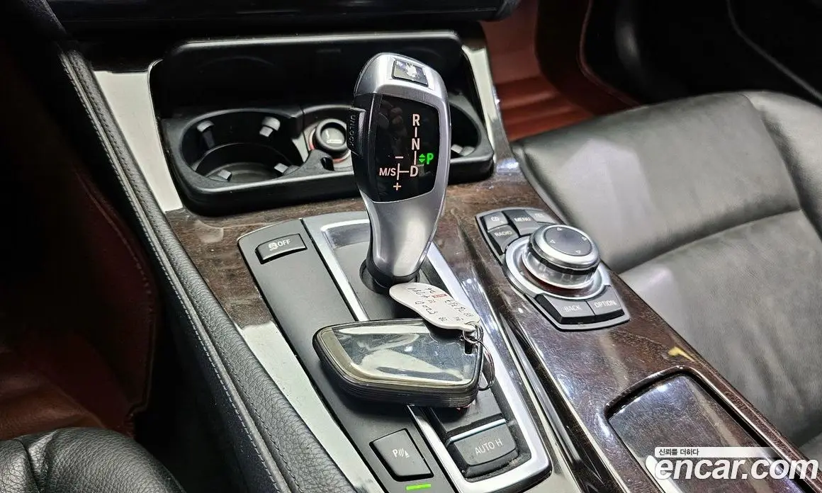 BMW 5 серия 2011 2.0 автомат (гидро), фото 9