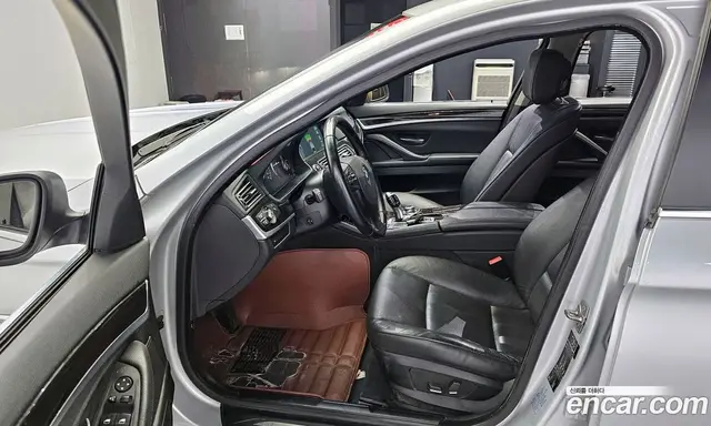 BMW 5 серия 2011 2.0 автомат (гидро), миниатюра 10