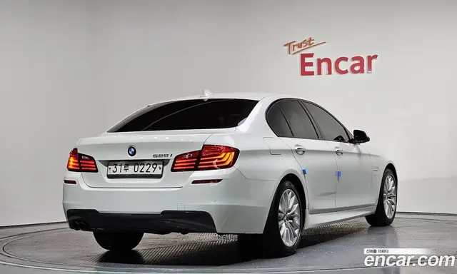 BMW 5 серия 2016 2.0 автомат (гидро), миниатюра 2