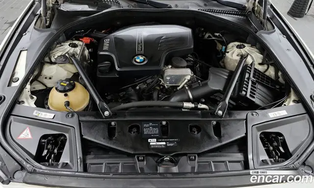BMW 5 серия 2016 2.0 автомат (гидро), миниатюра 6