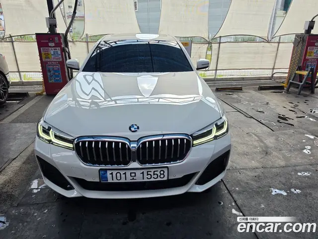 BMW 5 серия, 2023, 41 100 км