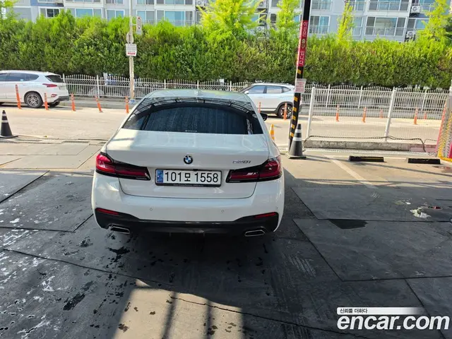 BMW 5 серия 2023 2.0 автомат (гидро), миниатюра 2