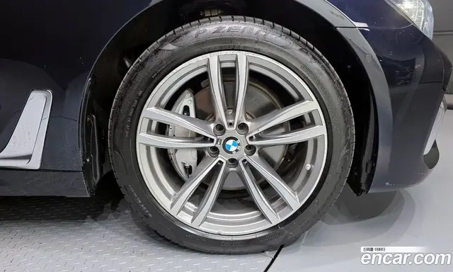 BMW 7 серия 2017 3.0 автомат (гидро), миниатюра 5