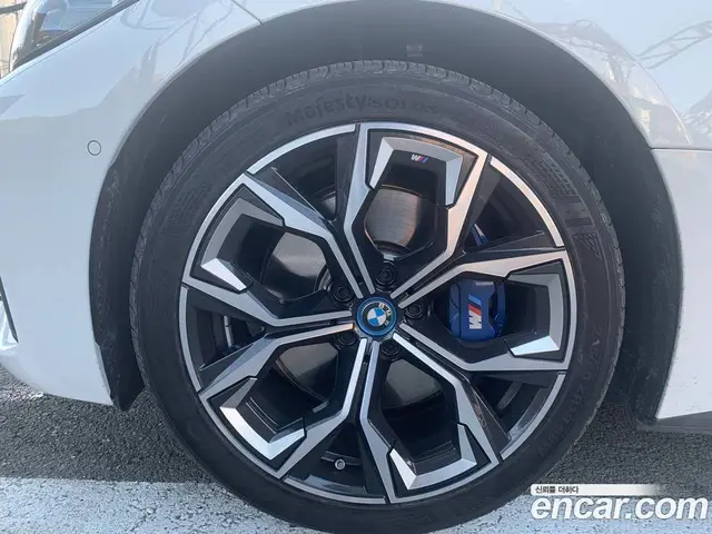 BMW i4 2024 автомат (гидро), миниатюра 9