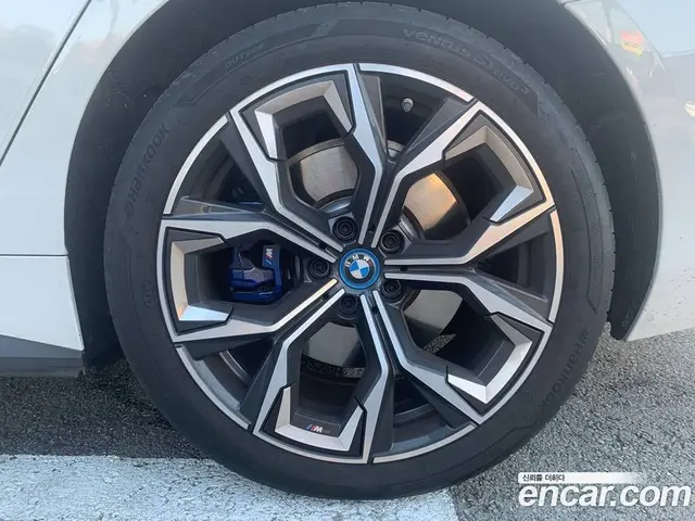 BMW i4 2024 автомат (гидро), миниатюра 10