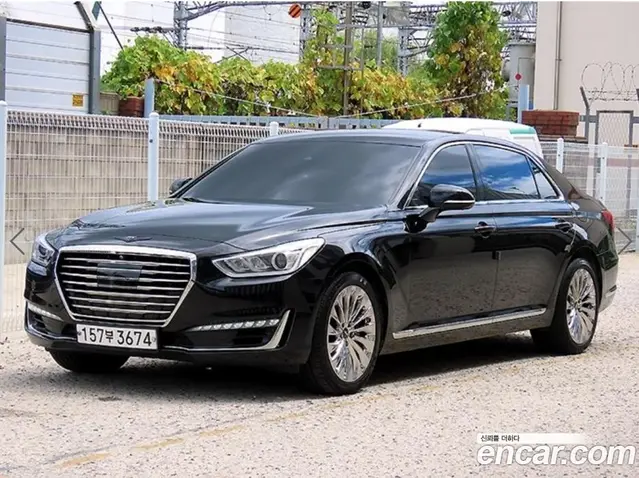 Genesis EQ900 2016 3.8 автомат (гидро), миниатюра 2 Genesis EQ900 2016 3.8 автомат (гидро), миниатюра 2