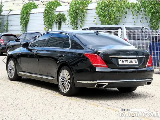 Genesis EQ900 2016 3.8 автомат (гидро), миниатюра 3 Genesis EQ900 2016 3.8 автомат (гидро), миниатюра 3