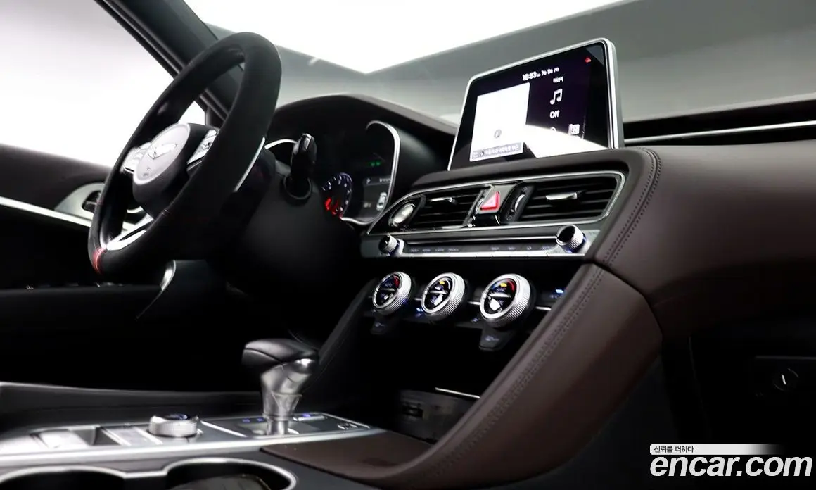 Genesis G70 2019 2.0 автомат (гидро), фото 13