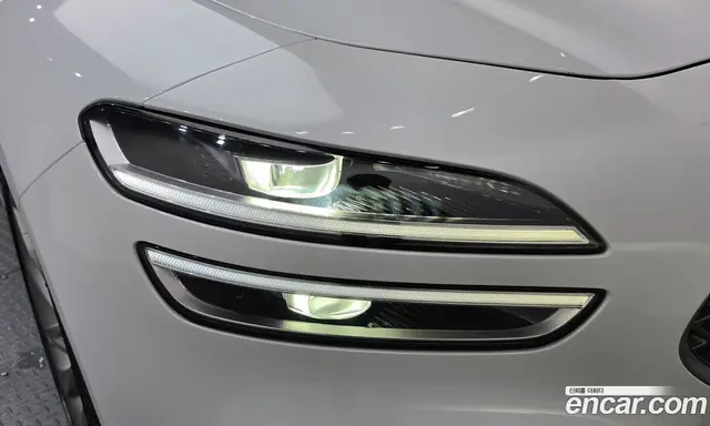 Genesis G70 2022 2.0 автомат (гидро), миниатюра 8