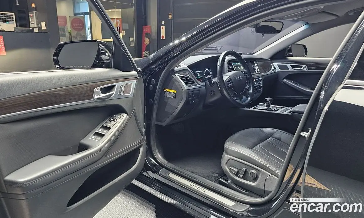 Genesis G80 2016 3.3 автомат (гидро), фото 13 Genesis G80 2016 3.3 автомат (гидро), фото 13