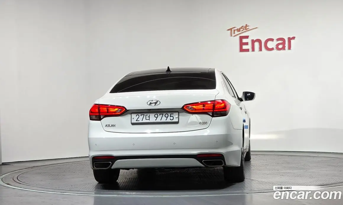 Hyundai Aslan 2015 3.3 автомат (гидро), фото 4