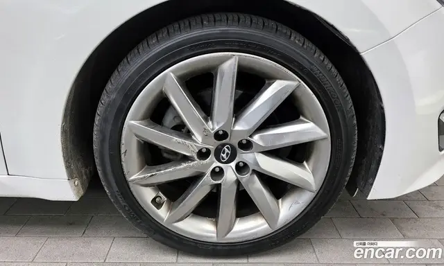 Hyundai Aslan 2015 3.3 автомат (гидро), миниатюра 5