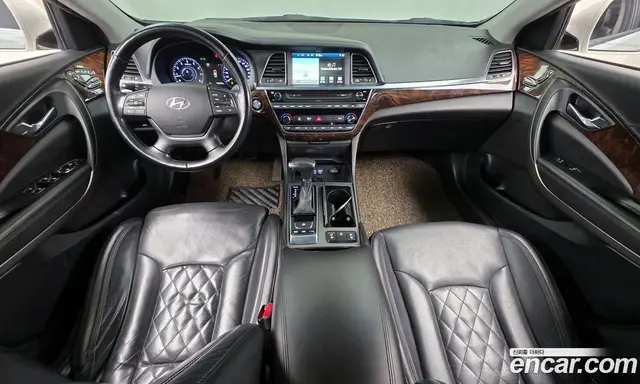 Hyundai Aslan 2015 3.3 автомат (гидро), миниатюра 7