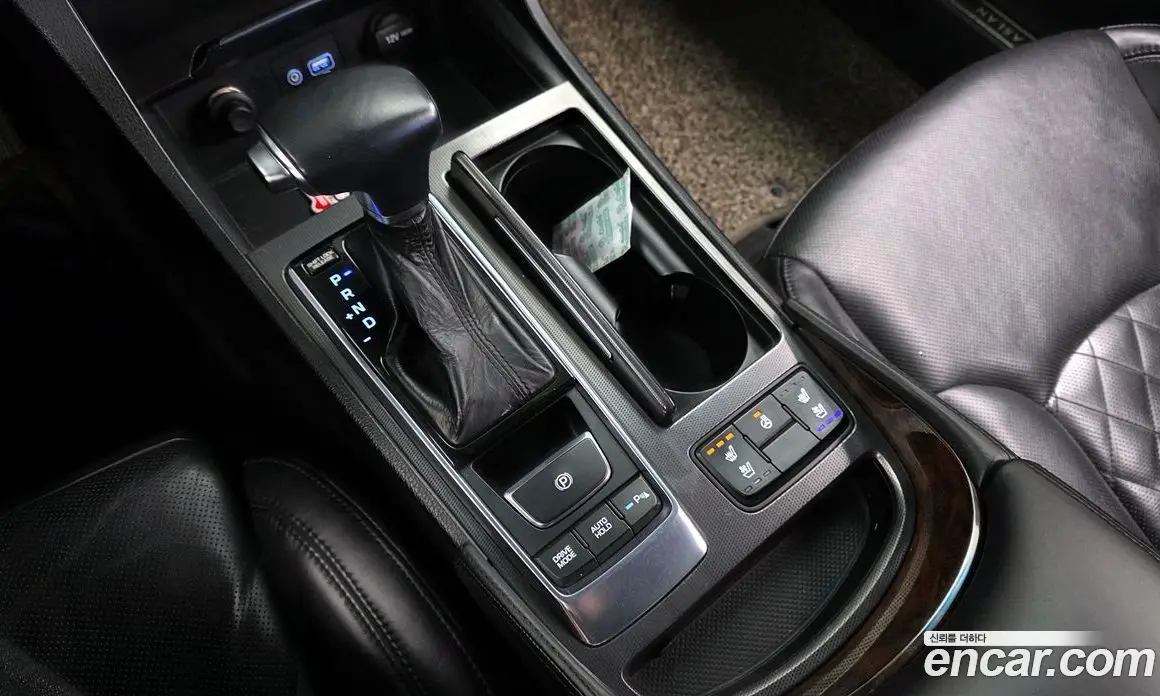 Hyundai Aslan 2015 3.3 автомат (гидро), фото 9