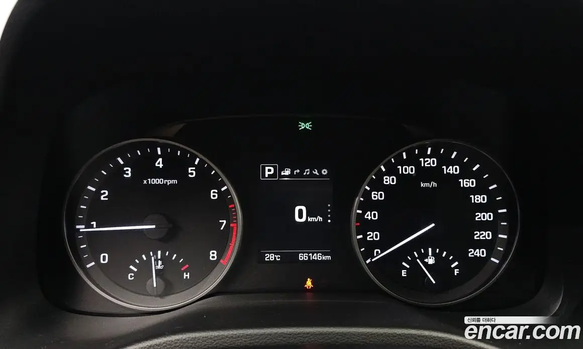 Hyundai Avante 2018 1.6 автомат (гидро), фото 8