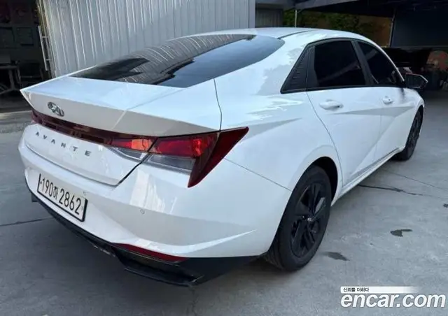 Hyundai Avante 2023 1.6 автомат (гидро), миниатюра 6