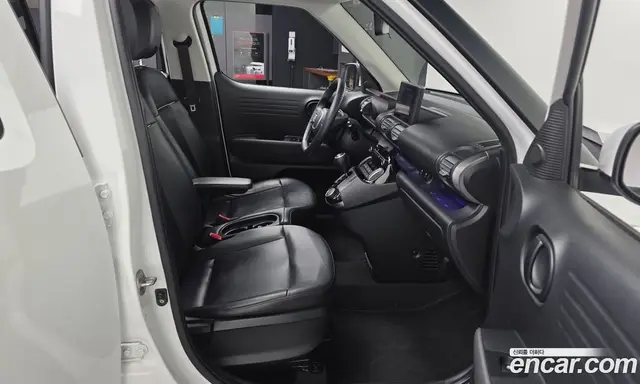 Hyundai Casper 2022 1.0 автомат (гидро), миниатюра 11