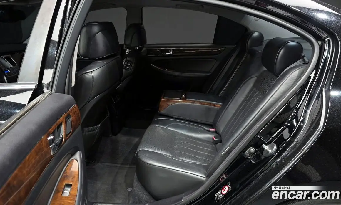 Hyundai Genesis 2008 3.8 автомат (гидро), фото 20