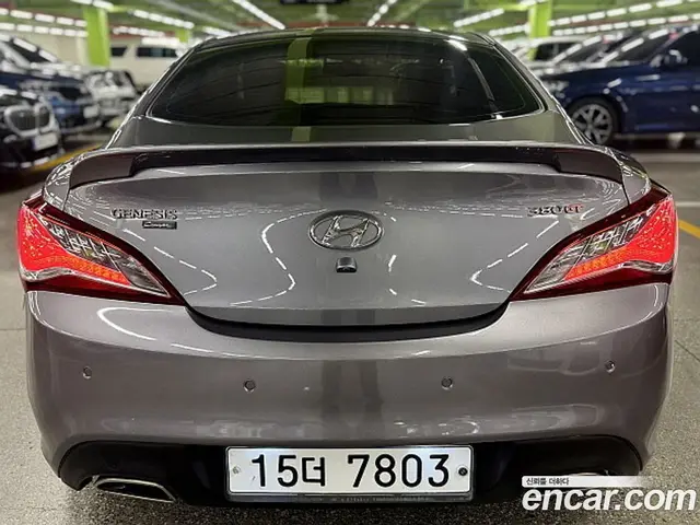 Hyundai Genesis 2009 3.8 автомат (гидро), миниатюра 4